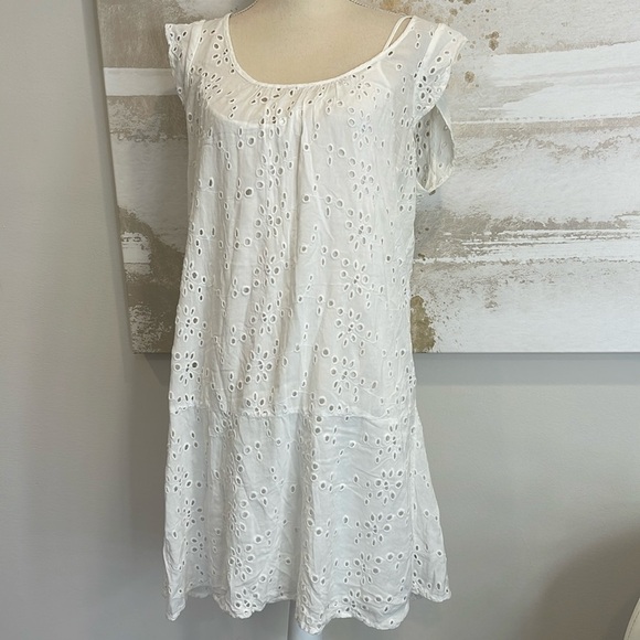 Velvet by Graham & Spencer Dresses & Skirts - White Flowy Eyelet Dress with Slip by Velvet Graham & Spencer